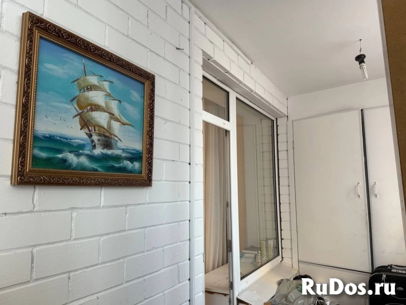 Трехкомнатная квартира изображение 10