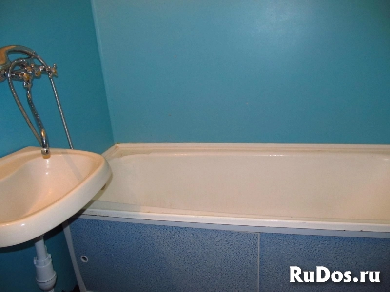 Продаю 1к.кв. 7-й микрорайон 18А изображение 9