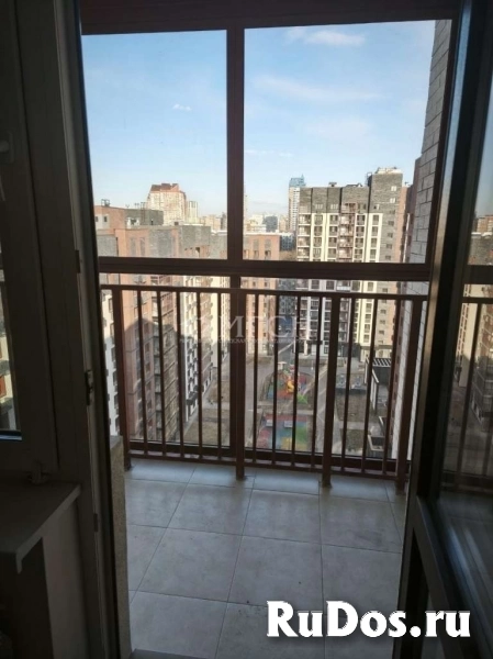 Продам 2 комнатную квартиру 58.2 м2 изображение 9