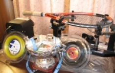 Натяжка теннисных ракеток картинка из объявления