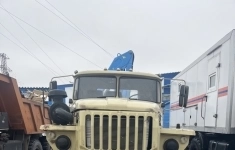 Кран-манипулятор автомобильный картинка из объявления