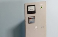 Установка конденсаторная УКМ 58-0,4-100-33,3 , год выпуска - 2006 картинка из объявления