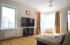 Продам 2 комнатную квартиру 60 м2 картинка из объявления