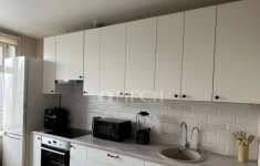 Продам 2 комнатную квартиру 53.4 м2 картинка из объявления