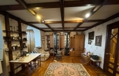 Продам 4 комнатную квартиру 160 м2 в объявлении 9 фото Продам 4 комнатную квартиру 160 м2 картинка из объявления