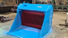 Фирменные ковши валковые просеивающие в объявлении 2 фото Фирменные ковши валковые просеивающие картинка из объявления