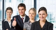 Требуется специалист по персоналу. картинка из объявления