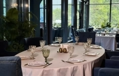 Официант картинка из объявления