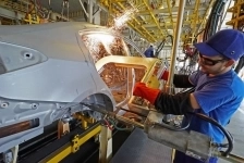 Подсобный рабочий на автозавод картинка из объявления