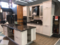 Кухня из натурального массива ясеня в объявлении 1 фото Кухня из натурального массива ясеня картинка из объявления