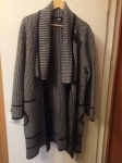 Продаю шерстяное женское пальто в объявлении 4 фото Продаю шерстяное женское пальто картинка из объявления