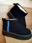 УГГИ новые женские, подростковые в объявлении 9 фото УГГИ новые женские, подростковые картинка из объявления