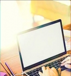 Консультант онлайн в объявлении 1 фото Консультант онлайн картинка из объявления