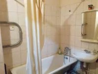 Сдам большую однокомнатную квартиру в новом доме. в объявлении 10 фото Сдам большую однокомнатную квартиру в новом доме. картинка из объявления