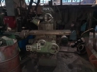 Универсально – фрезерный станок Прага 221 картинка из объявления