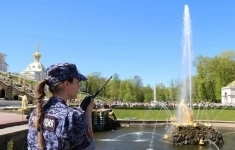 Полицейский вневедомственной охраны в объявлении 1 фото Полицейский вневедомственной охраны картинка из объявления