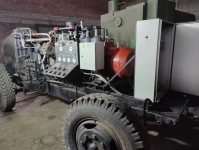 Продам УКС 400 компрессор высокого давления на шасси 2-ПН-4М картинка из объявления