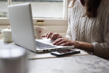 Свободна вакансия Менеджер по работе с клиентами в объявлении 1 фото Свободна вакансия Менеджер по работе с клиентами картинка из объявления