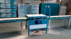 Станок двухпильный кромкообрезной КМ-350 в объявлении 7 фото Станок двухпильный кромкообрезной КМ-350 картинка из объявления