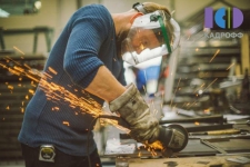 Слесарь-ремонтник картинка из объявления