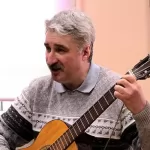 Обучение игре на гитаре и укулеле картинка из объявления