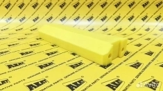 Накладка рукояти (15FT) левая OEM T125308 картинка из объявления