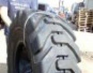 Шина 17.5-25 20PR TTF G2/L2 EKKA-камерная клюшка в объявлении 1 фото Шина 17.5-25 20PR TTF G2/L2 EKKA-камерная клюшка картинка из объявления