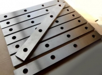 Гильотинные ножи 1080х125х30мм от завода изготовителя в городе Ту картинка из объявления