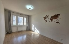 Продам 1 комнатную квартиру 37 м2 картинка из объявления