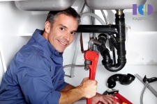 Монтажник сантехнических систем картинка из объявления