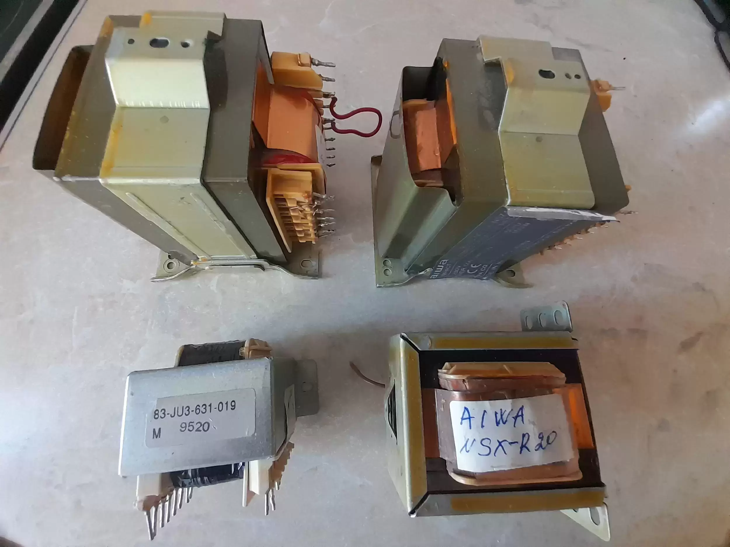 Трансформаторы от AIWA картинка из объявления