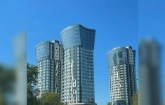 Продам 2 комнатную квартиру 70.4 м2 картинка из объявления