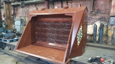 Износостойкий просеивающий ковш от Завода ковшей в объявлении 1 фото Износостойкий просеивающий ковш от Завода ковшей картинка из объявления