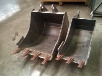 Ковш узкий 0,18м3 картинка из объявления