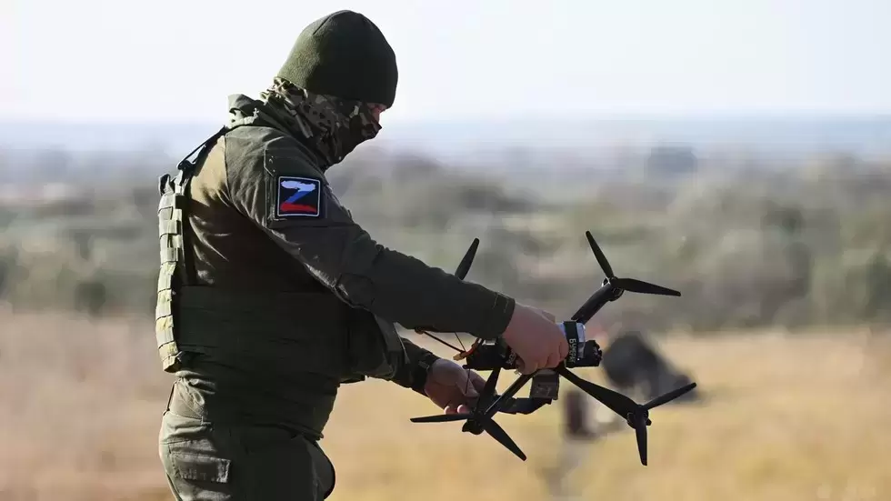 Военнослужащий по контракту в объявлении 1 фото Военнослужащий по контракту картинка из объявления
