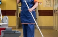 Уборщица/уборщик в медучреждение картинка из объявления