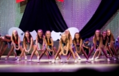 Современные танцы для детей от 3 - 17 лет картинка из объявления