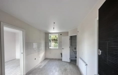 Продам 2 комнатную квартиру 30 м2 картинка из объявления