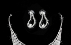 Серебряный кристалл. Ювелирный набор картинка из объявления