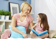 Требуется няня-сиделка в объявлении 1 фото Требуется няня-сиделка картинка из объявления