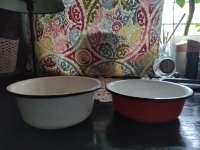 Две миски эмаль / ТОРГ возможен картинка из объявления