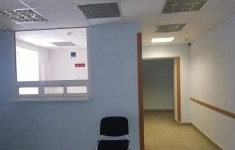 Продам коммерческую недвижимость 135.7 м2 картинка из объявления