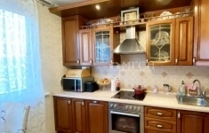 Продам 2 комнатную квартиру 61 м2 картинка из объявления