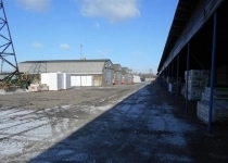 Сдается открытая площадка  до 2000 м2. и три открытых навеса по 30 кв.м. БЕЗ КОМИССИИ картинка из объявления