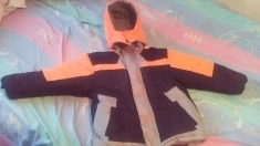 Пуховик детский на мальчика от 3 до 5 лет состояние нового в объявлении 2 фото Пуховик детский на мальчика от 3 до 5 лет состояние нового картинка из объявления