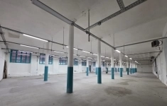 Сдам коммерческую недвижимость 848 м2 в объявлении 9 фото Сдам коммерческую недвижимость 848 м2 картинка из объявления