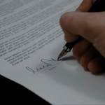 Специалист по работе с документами картинка из объявления