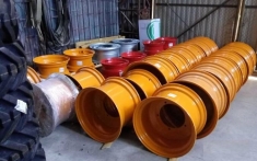 Диски колесные на автогрейдера, трактора, погрузчики картинка из объявления