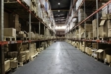 Кладовщик в объявлении 2 фото Кладовщик картинка из объявления