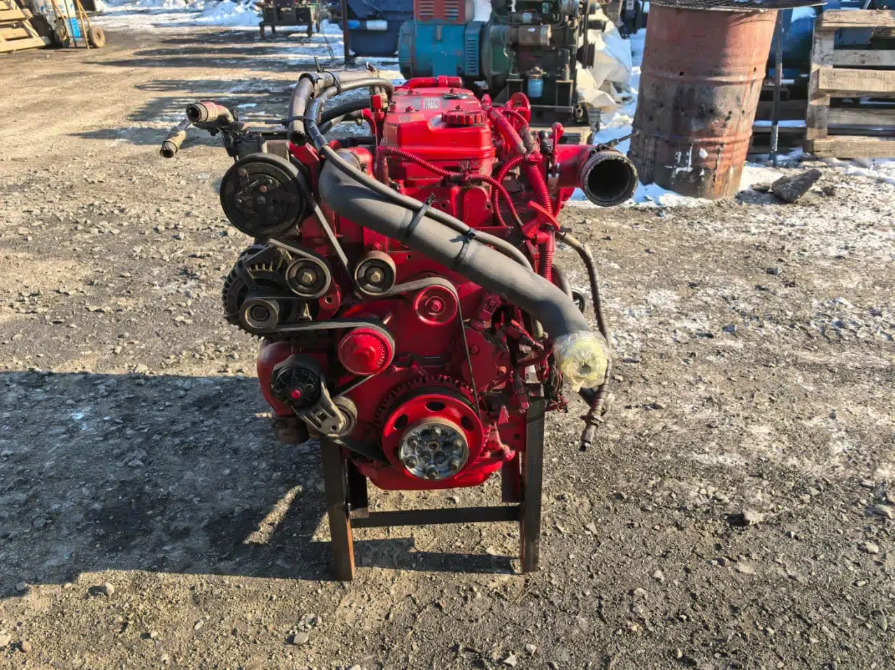 Двигатель б/у Cummins ISDe180-50, 4.5L в объявлении 4 фото Двигатель б/у Cummins ISDe180-50, 4.5L картинка из объявления